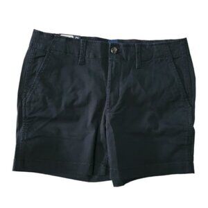 GAP Women S‎ Classic 5 Inseam Mid Rise Short (True Black)